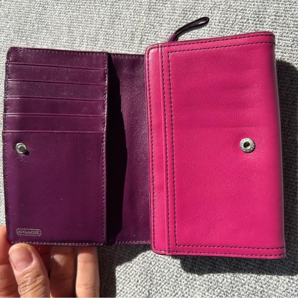 Coach Fuchsia Leather Wallet - Picture 5 of 6